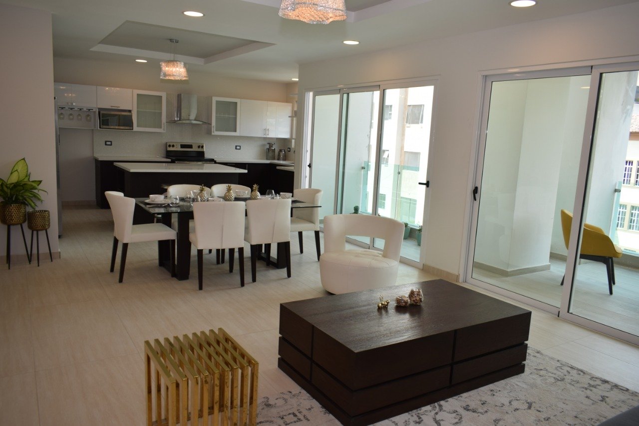 TORRE DE APARTAMENTOS A ESTRENAR. TORRE SAN BENITO 123 DRIVE
Arrendamientos atractivos por la ubicacion.